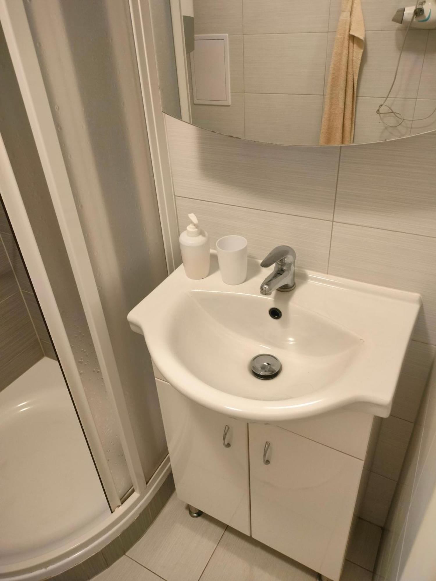Apartman Aja - ลิปโนนัดเวิลตาวู ภายนอก รูปภาพ